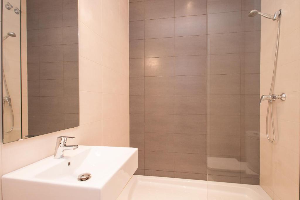 Short Stay Group Gracia Serviced Apartments 巴塞罗那 客房 照片