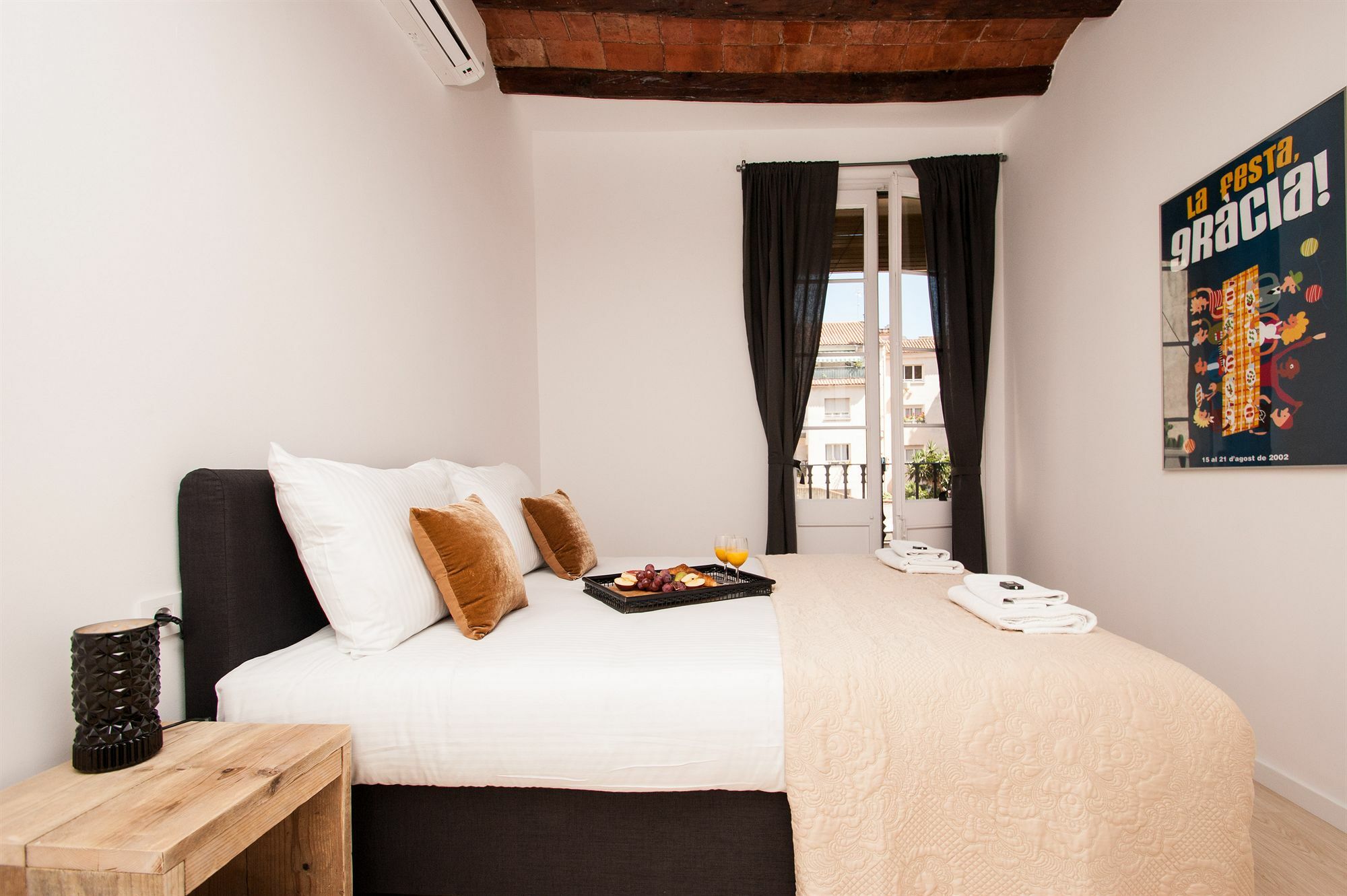 Short Stay Group Gracia Serviced Apartments 巴塞罗那 外观 照片