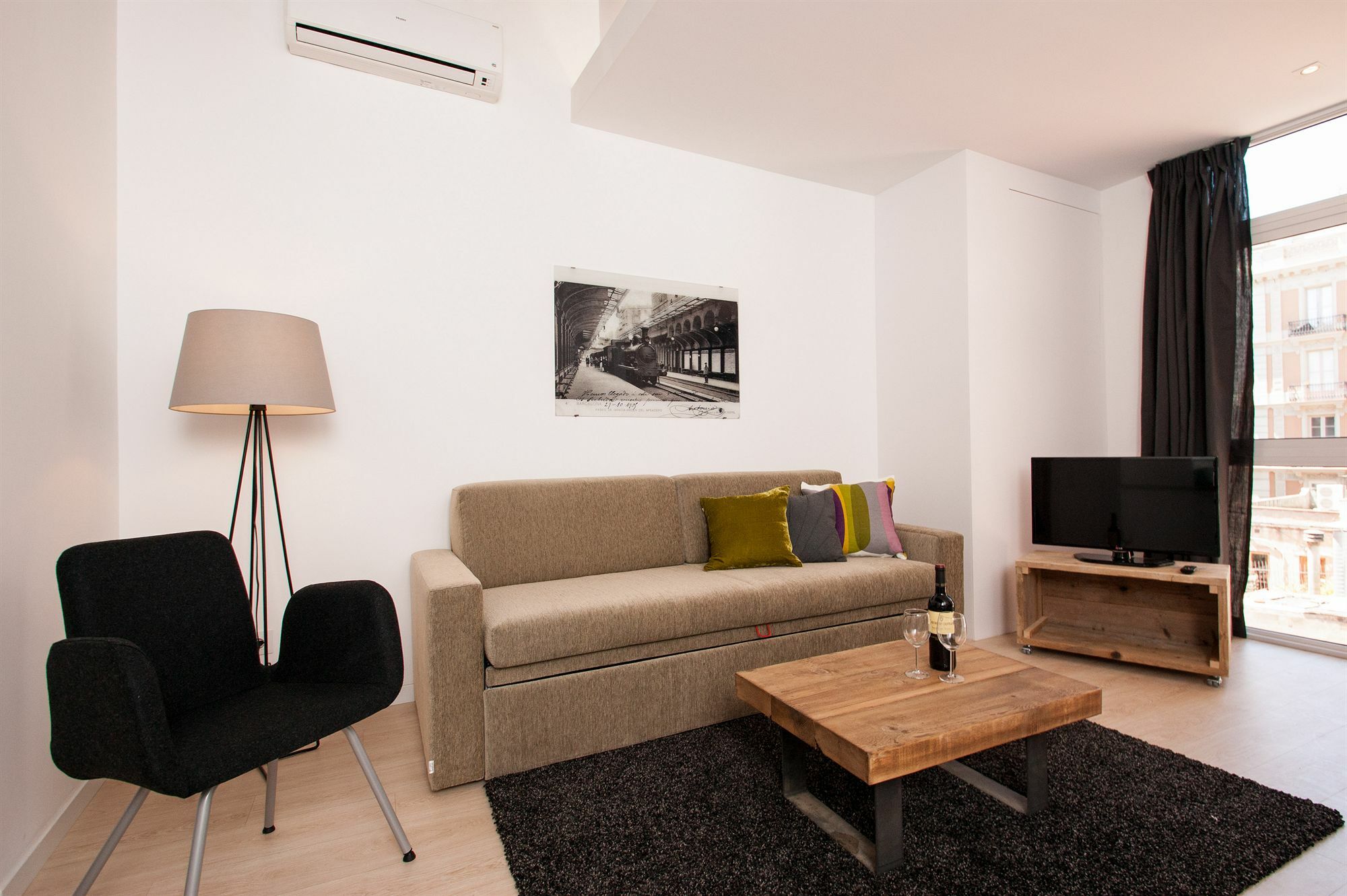 Short Stay Group Gracia Serviced Apartments 巴塞罗那 外观 照片